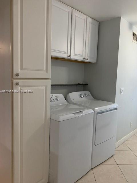 Delray Beach Delray Beach, FL 33445 - Photo 18 of 20 a utility room with dryer and washer