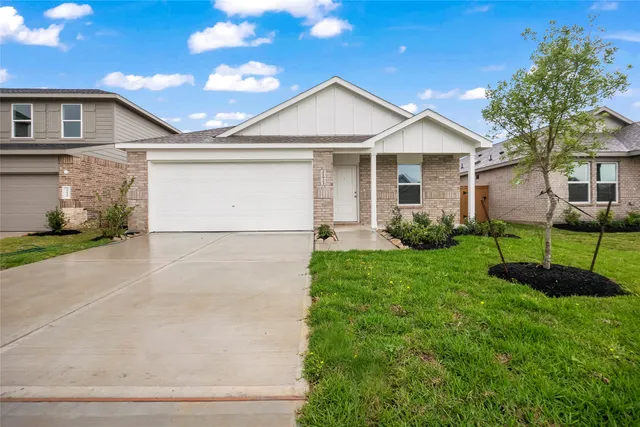 $245,990 | 31514 Casamari Drive, Huffman, TX 77336