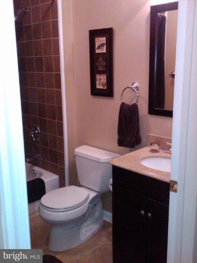 4157 Maple Path Circle, Unit 82 Nottingham, MD 21236 - Photo 18 of 27 2nd Bath (All New Top Of Line + Ceramic Tile)