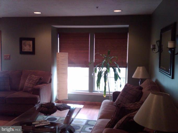 4157 Maple Path Circle, Unit 82 Nottingham, MD 21236 - Photo 8 of 27 Living Room #3