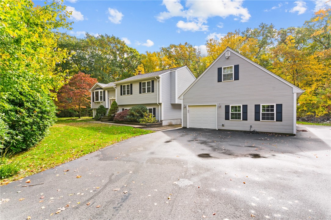 290 Hope Furnace Road Coventry, RI 02831 - Photo 2 of 21