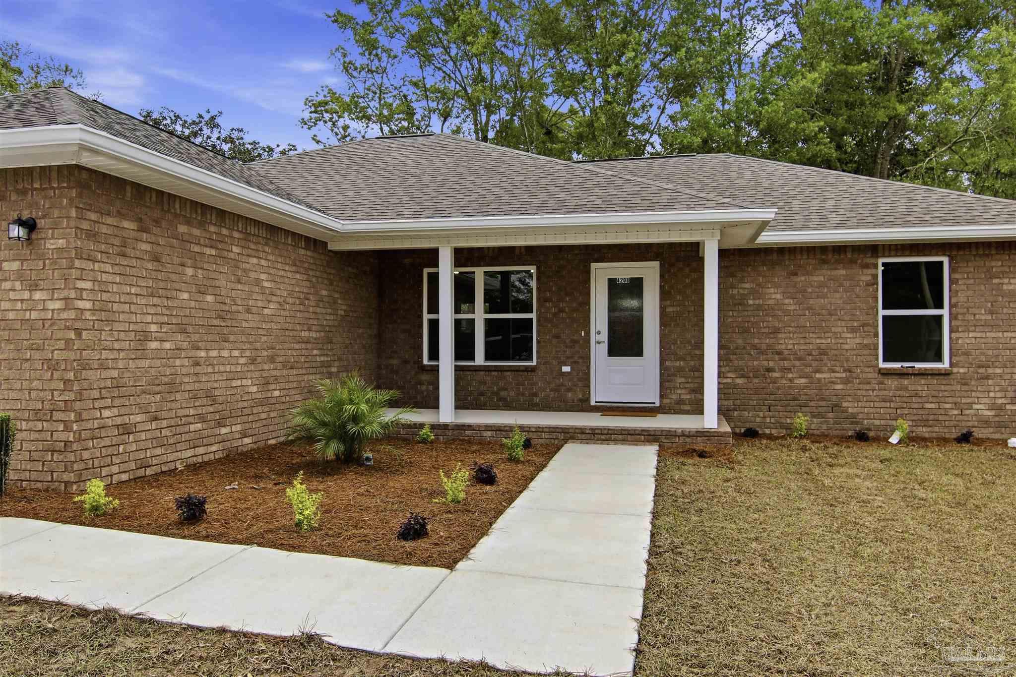 4208 Eleanor Street Pace, FL 32571 - Photo 3 of 39