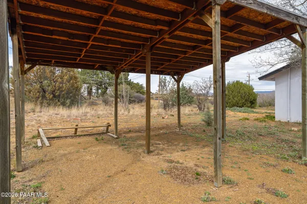 $375,000 | 1550 South Hopi Trail, Dewey-Humboldt, AZ 86327