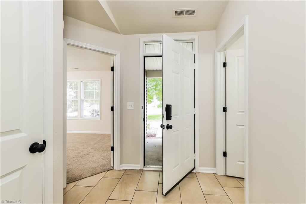 2018 Embark Drive Winston-Salem, NC 27107 - Photo 3 of 16