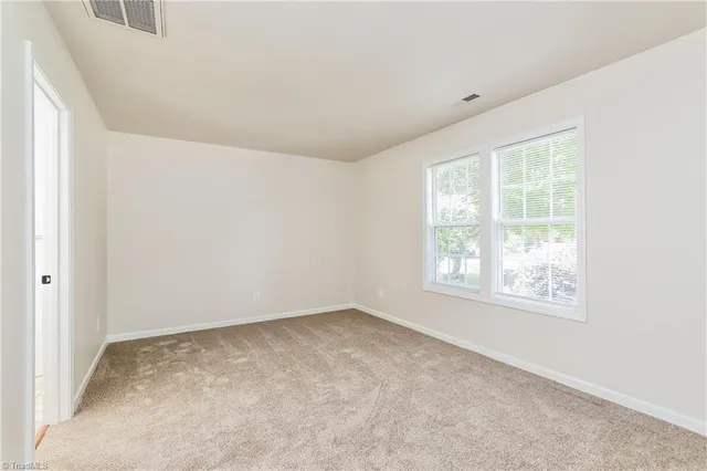 $1,915 | 2018 Embark Drive, Winston-Salem, NC 27107