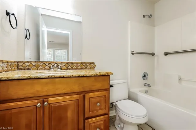 $1,915 | 2018 Embark Drive, Winston-Salem, NC 27107