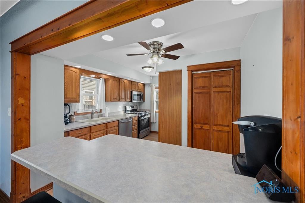 3756 Bellevue Road Toledo, OH 43613 - Photo 11 of 35 Gallery Image 11