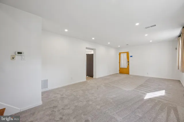 $575,000 | 9801 Arbor Hill Drive, Silver Spring, MD 20903