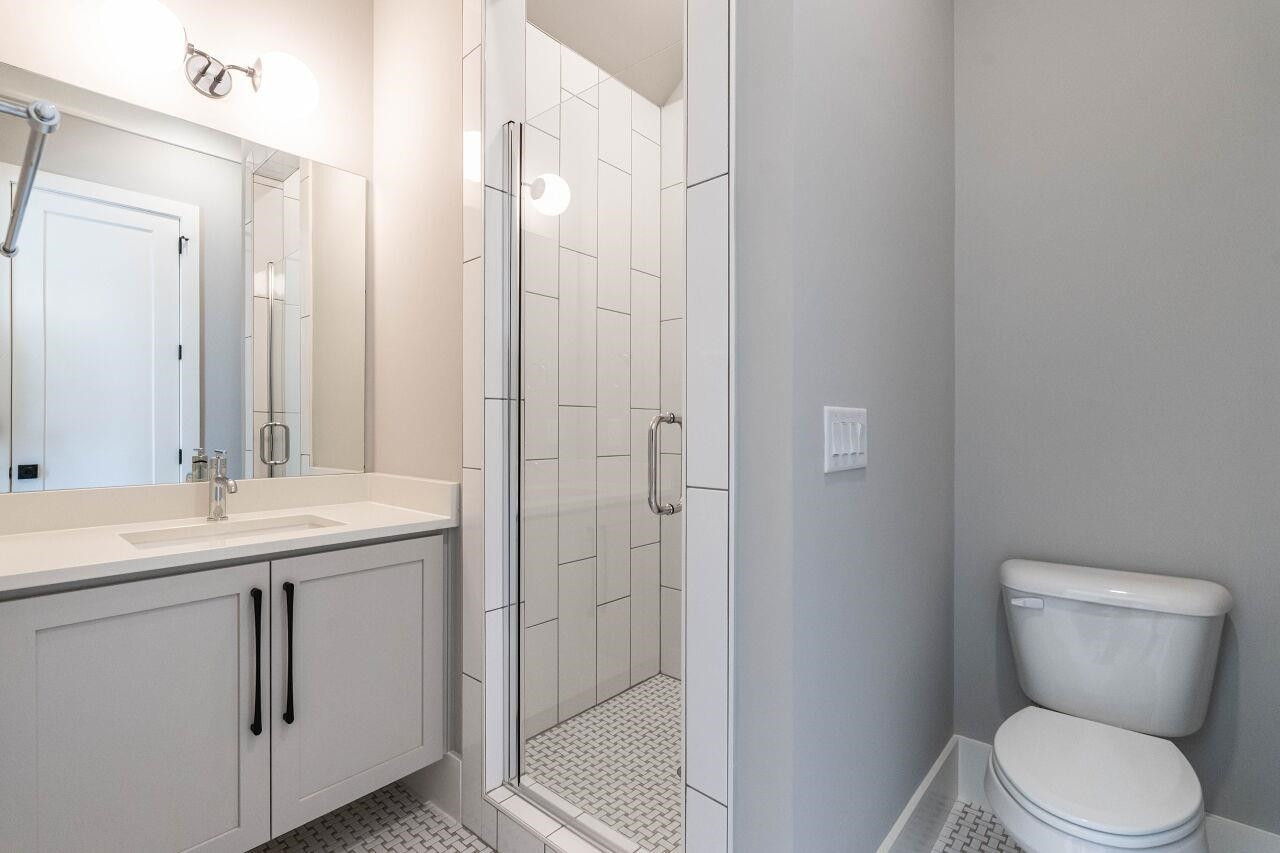 1506 Scales Street Raleigh, NC 27608 - Photo 43 of 60 Photo 32