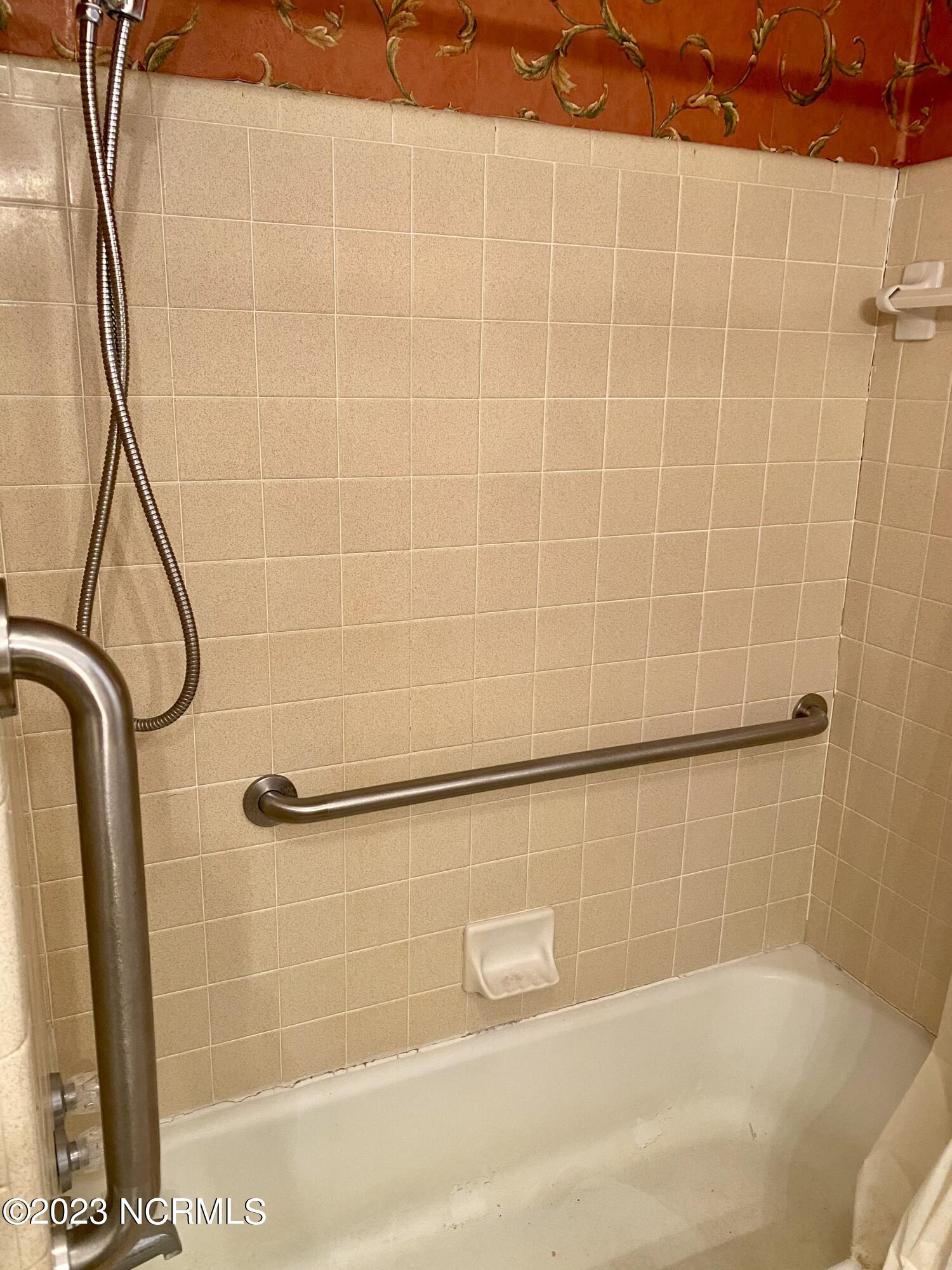 3836 Gallberry Road Washington, NC 27889 - Photo 35 of 41 GB bath 2 1
