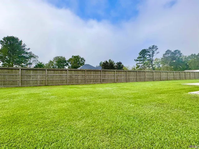 $1,450 | 15254 John West Road, Gonzales, LA 70737