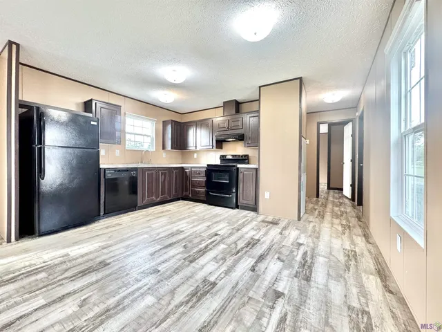 $1,450 | 15254 John West Road, Gonzales, LA 70737