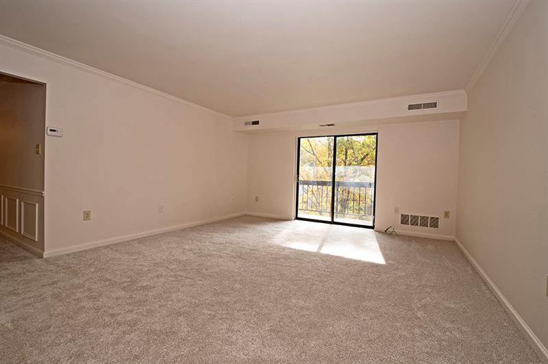 1500 Cochran Road, Unit 702 Pittsburgh, PA 15243 - Photo 5 of 17 Gallery Image 5