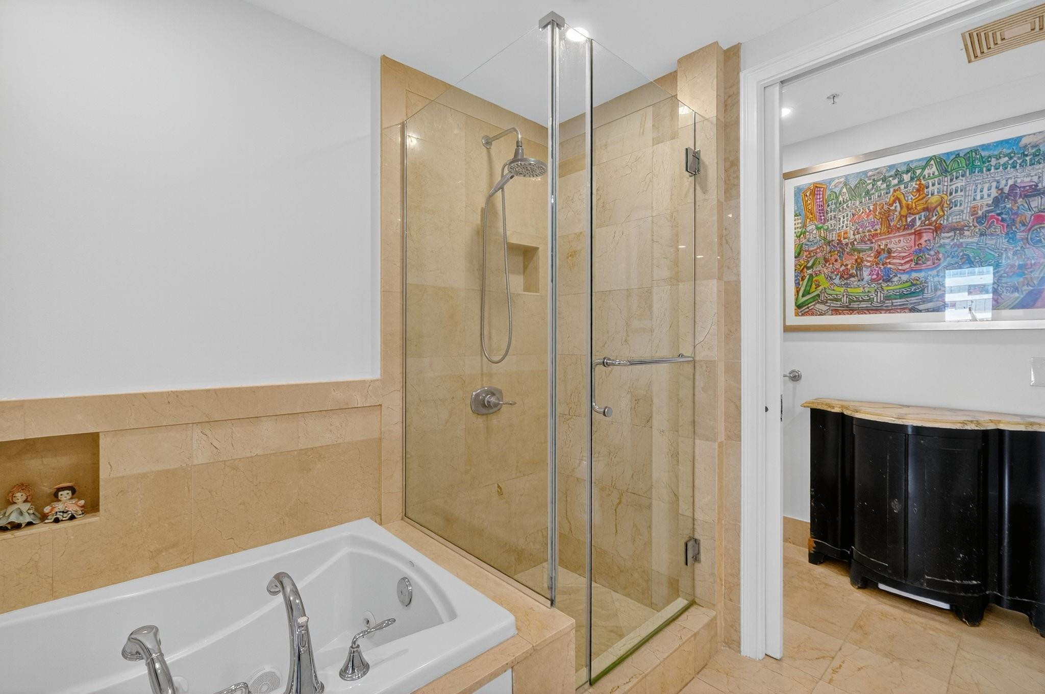 3350 Southwest 27th Avenue, Unit 1207 Coconut Grove, FL 33133 - Photo 25 of 50 Separate Showe & Tub