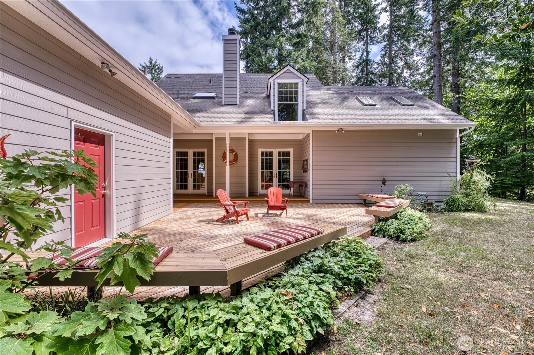 10295 Northeast West Kingston Road Kingston, WA 98346 - Photo 33 of 40