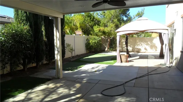 a view of outdoor space