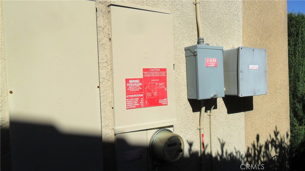 36277 Waxen Road Lake Elsinore, CA 92532 - Photo 27 of 27 a front view of a bathroom with a shower