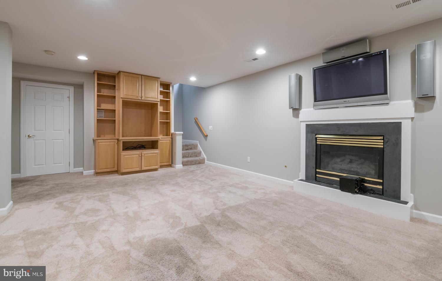 2121 21st Road North Arlington, VA 22201 - Photo 29 of 30 Lower Level Family Room