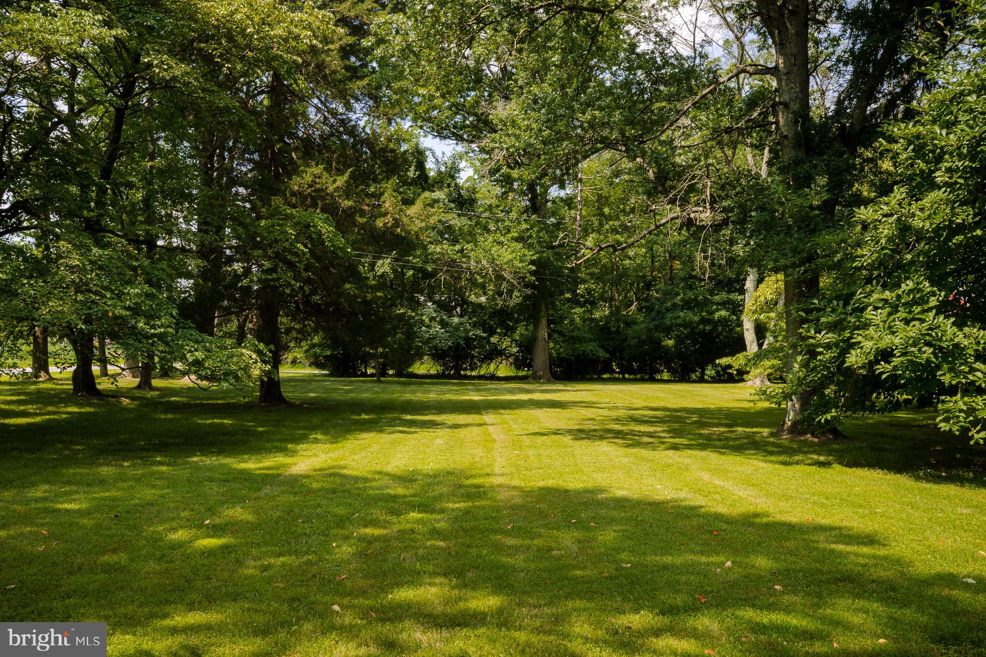 351 Cold Soil Road Princeton, NJ 08540 - Photo 21 of 28 Exterior back
