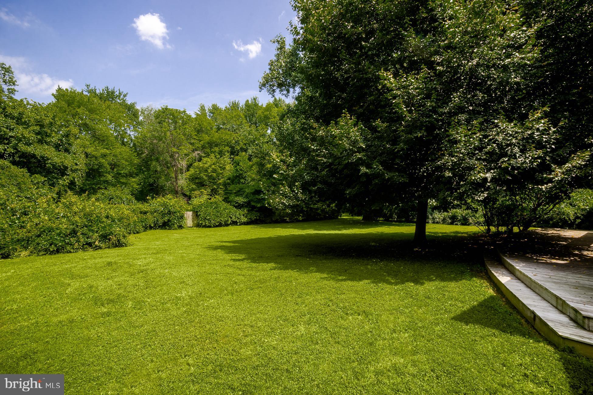 351 Cold Soil Road Princeton, NJ 08540 - Photo 25 of 28 Exterior back