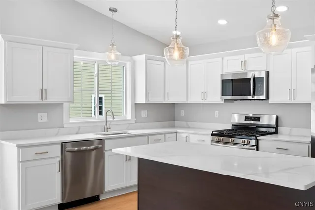 $329,900 | 305 Nicks Way, Geddes, NY 13209