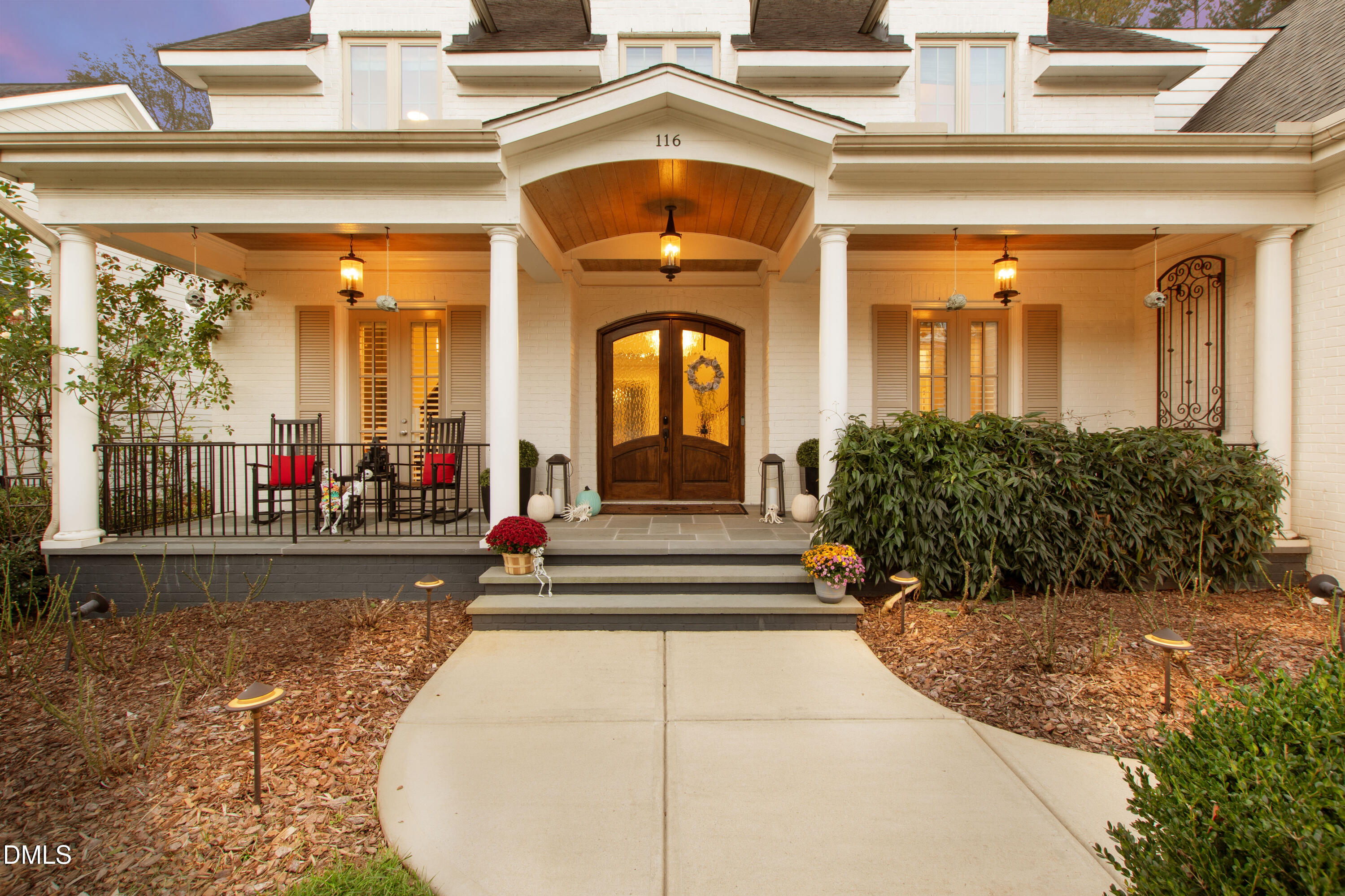 116 Crestview Road Raleigh, NC 27609 - Photo 3 of 86 Twilights (6)