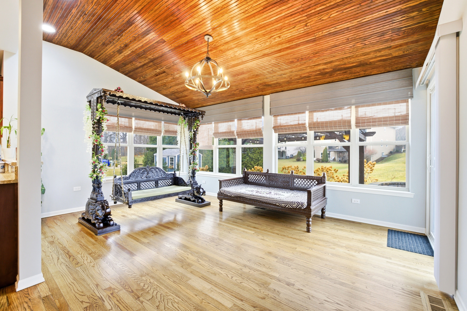 635 Slate Run Elgin, IL 60124 - Photo 17 of 40