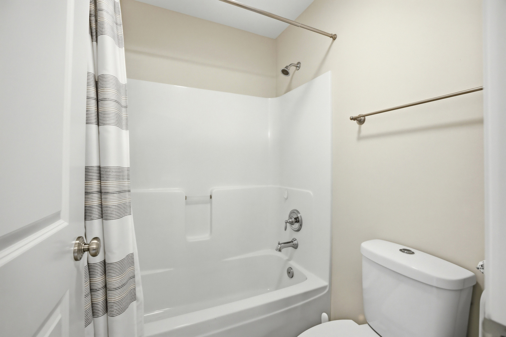 635 Slate Run Elgin, IL 60124 - Photo 22 of 40