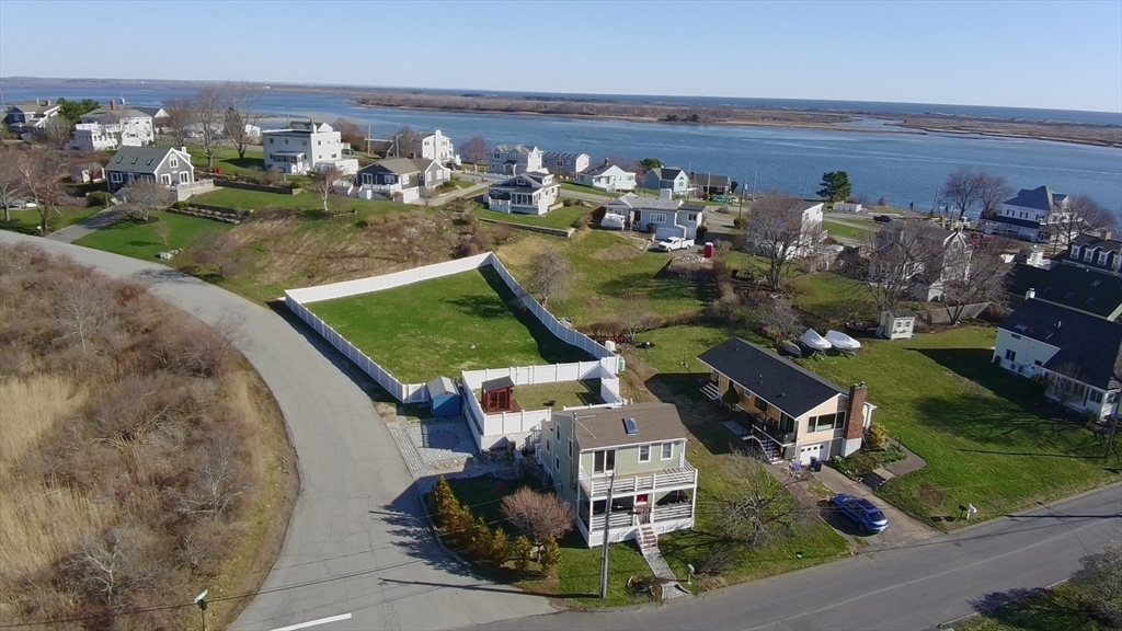 3 Skytop Road Ipswich, MA 01938 - Photo 9 of 37