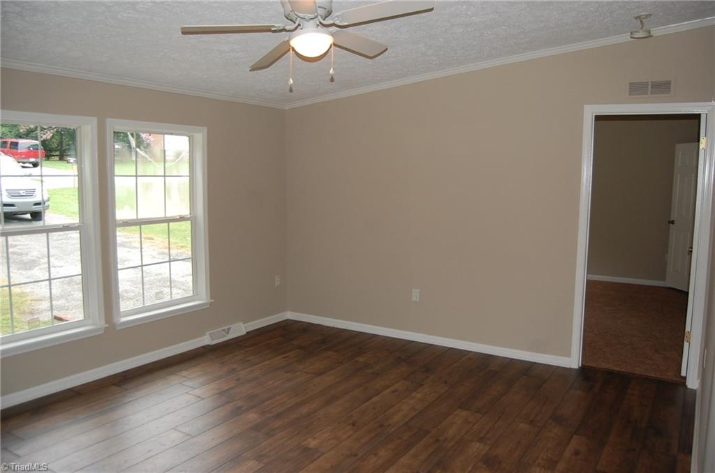 410 Cory Road High Point, NC 27265 - Photo 13 of 16 Gallery Image 13