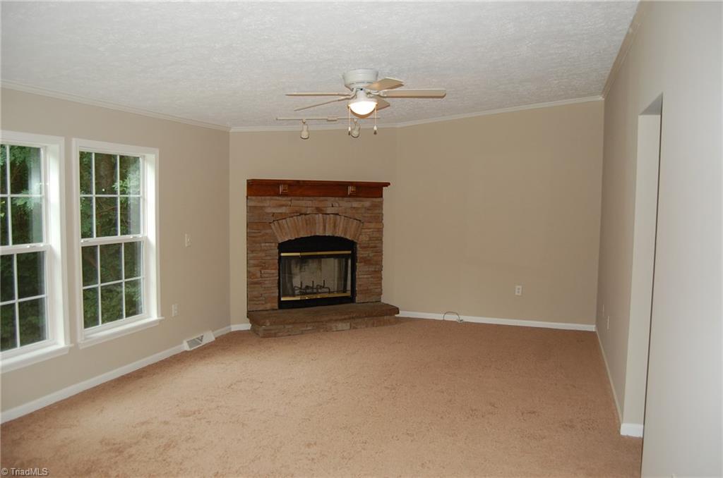 410 Cory Road High Point, NC 27265 - Photo 8 of 16 Gallery Image 8