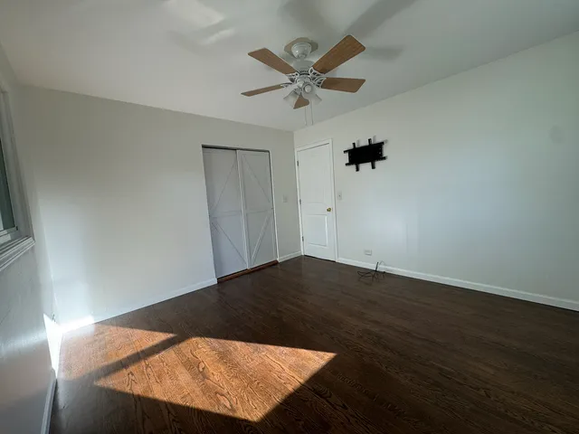 $2,800 | 709 West Glencoe Road, Palatine, IL 60067