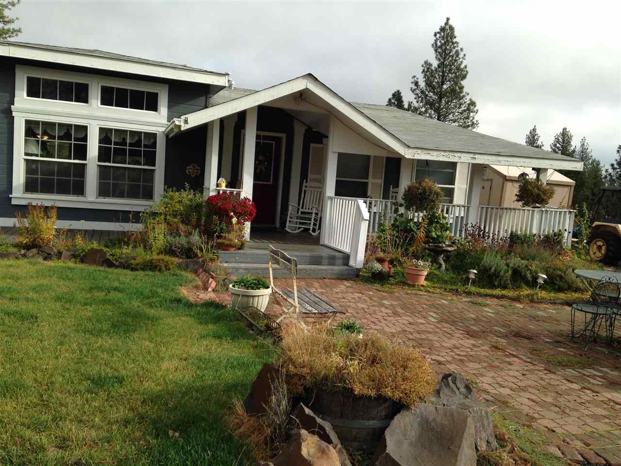 14521 South Ben Apple Road Edwall, WA 99008 - Photo 2 of 17