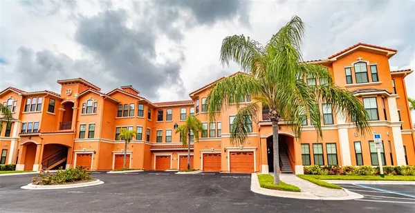 $2,250 | 2705 Via Murano, Unit 121, Clearwater, FL 33764