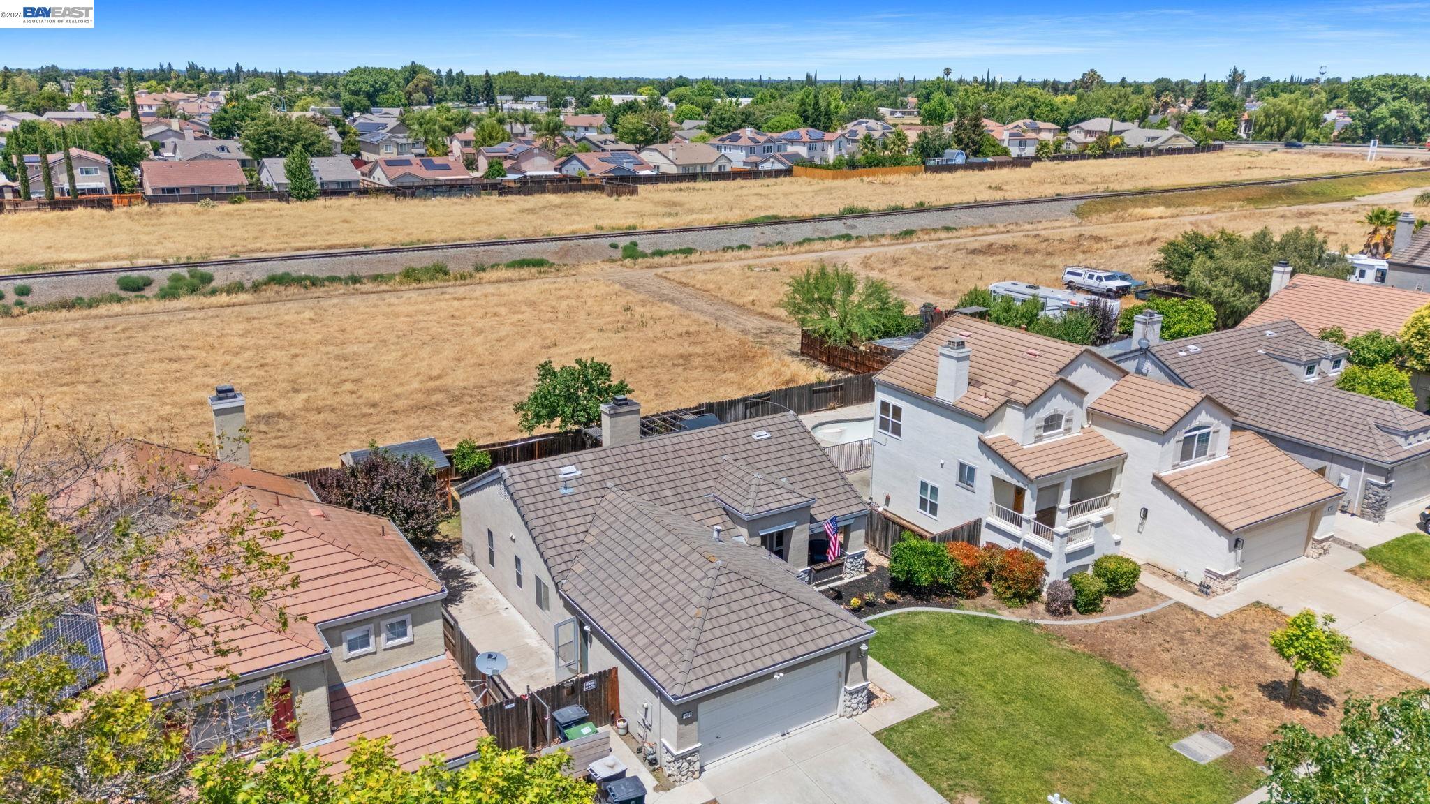 1571 Spring Court Tracy, CA 95376 - Photo 29 of 33