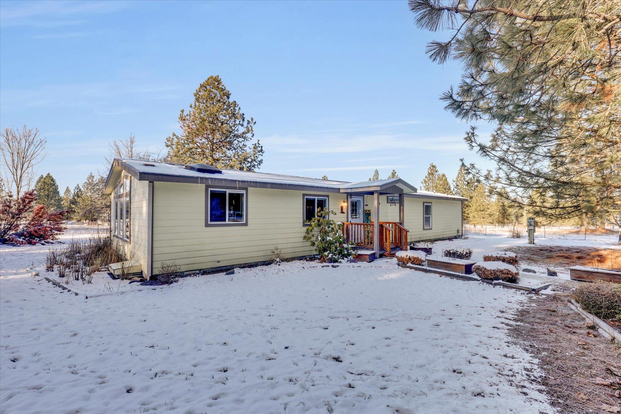 11218 East Laurel Road Elk, WA 99009 - Photo 3 of 50
