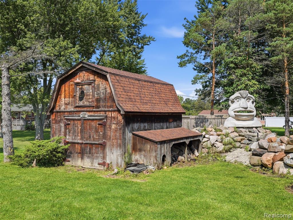 61400 Romeo Plank Road Ray, MI 48096 - Photo 85 of 99 Gallery Image 85