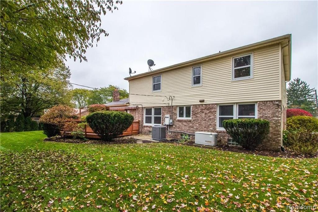 35526 Springvale Street Farmington Hills, MI 48331 - Photo 49 of 51