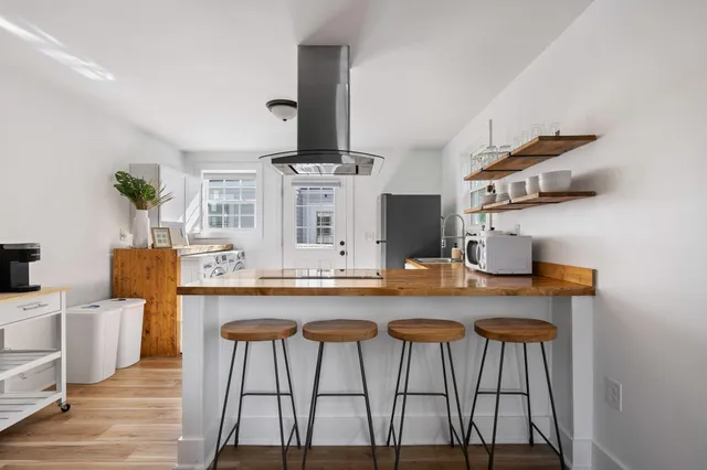 $630,000 | 4995 Chateau Avenue, Unit A/B, North Charleston, SC 29405