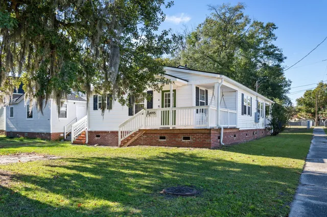 $630,000 | 4995 Chateau Avenue, Unit A/B, North Charleston, SC 29405