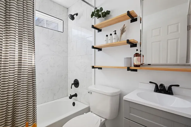 $630,000 | 4995 Chateau Avenue, Unit A/B, North Charleston, SC 29405