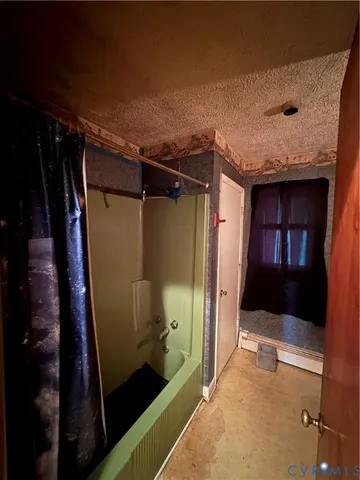 a view of walk in closet