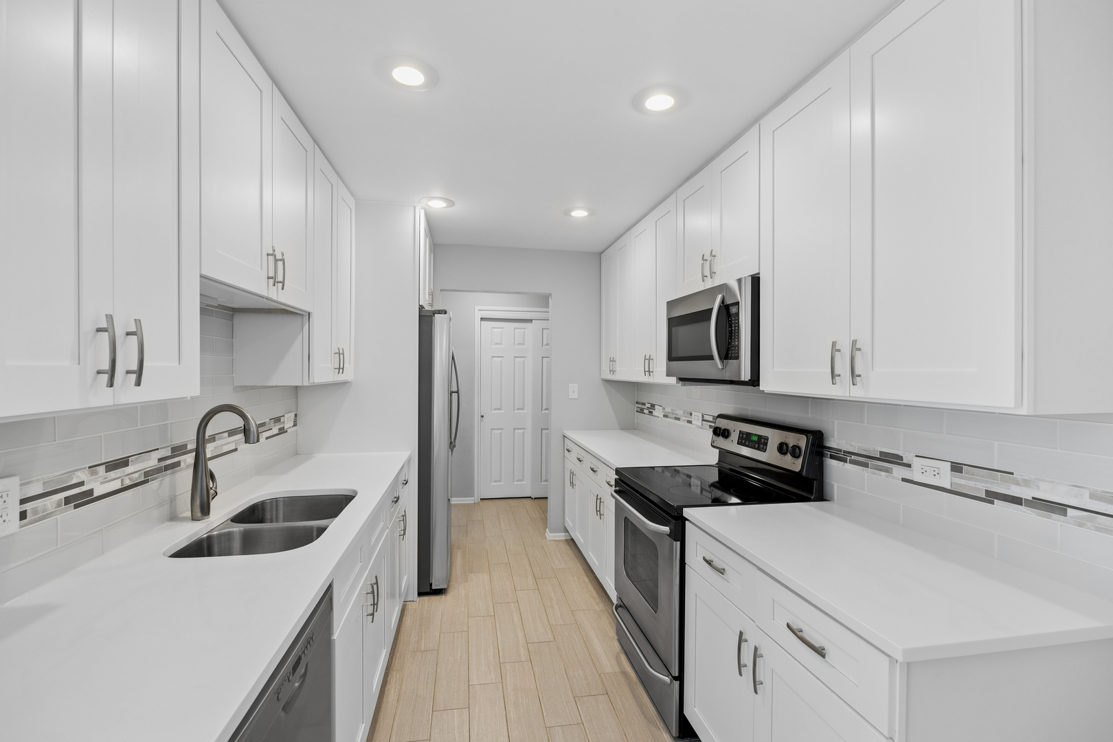 1025 Randolph Street, Unit 112 Oak Park, IL 60302 - Photo 10 of 25