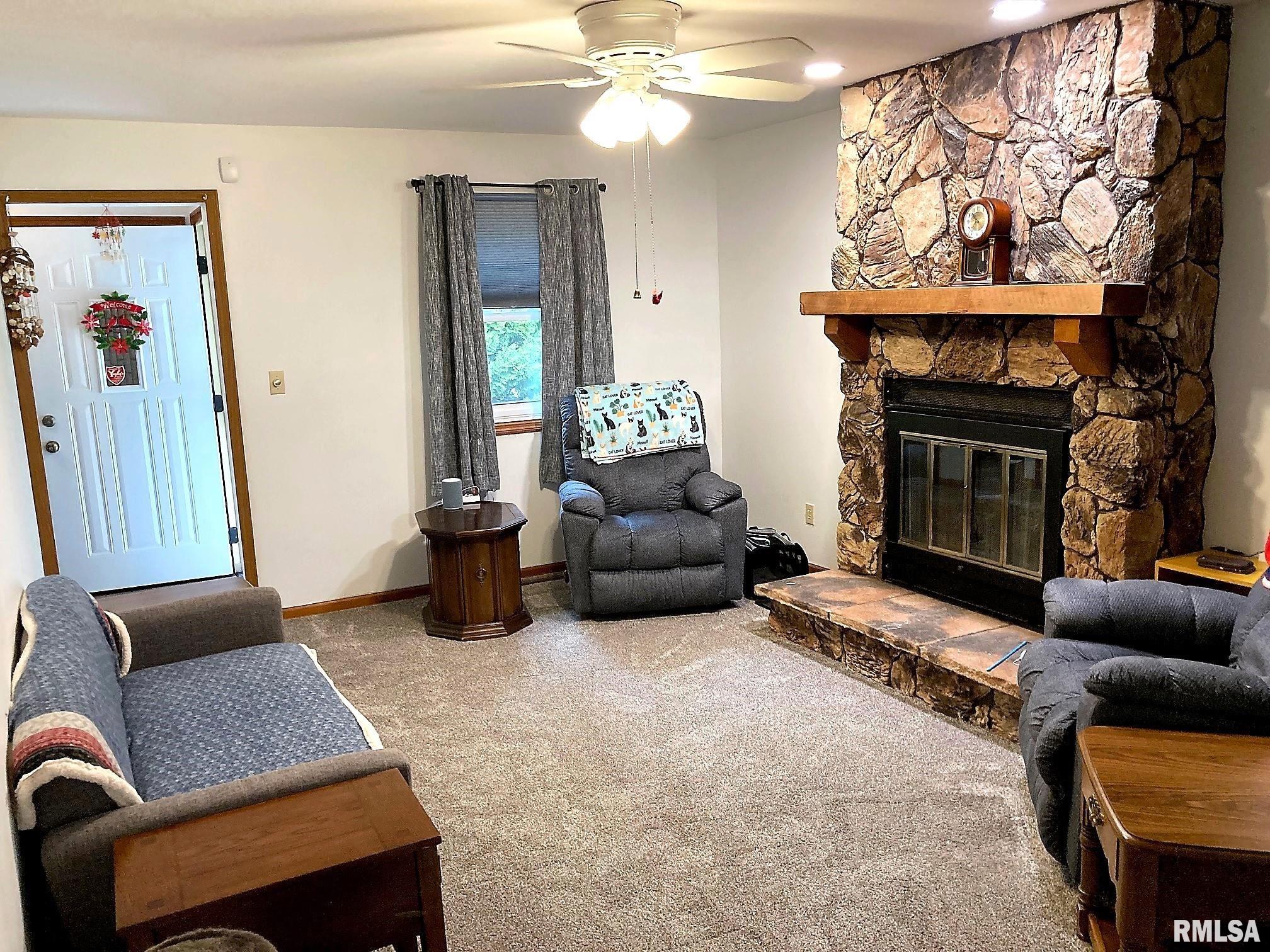 2208 Croydon Drive Springfield, IL 62703 - Photo 13 of 23 Gallery Image 13