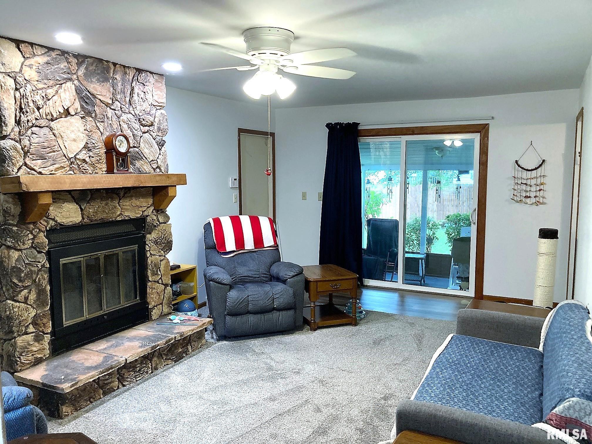 2208 Croydon Drive Springfield, IL 62703 - Photo 14 of 23 Gallery Image 14