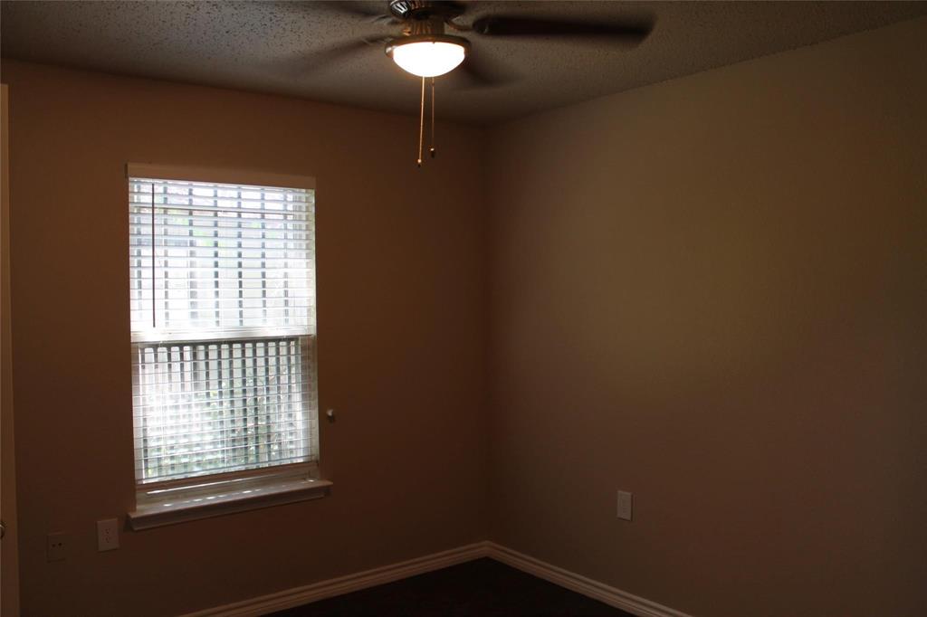 4518 Hamilton Avenue Dallas, TX 75210 - Photo 12 of 24