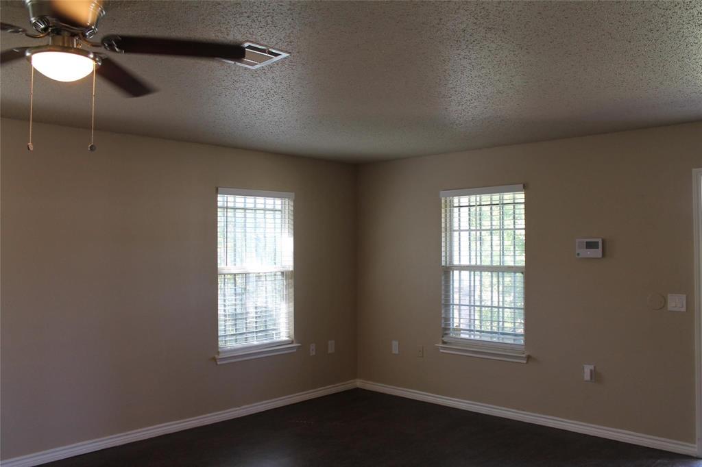 4518 Hamilton Avenue Dallas, TX 75210 - Photo 8 of 24