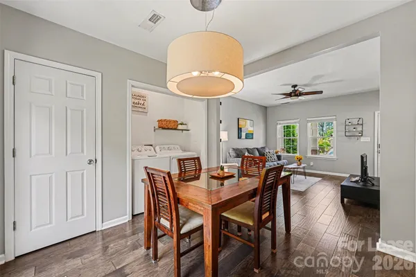$2,800 | 1706 Dallas Avenue, Charlotte, NC 28205
