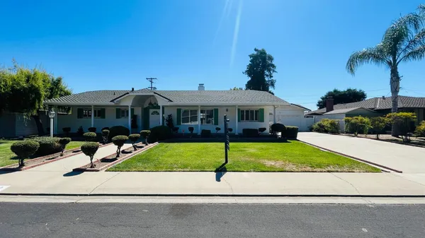 $585,000 | 712 Leytonstone Avenue, Modesto, CA 95355