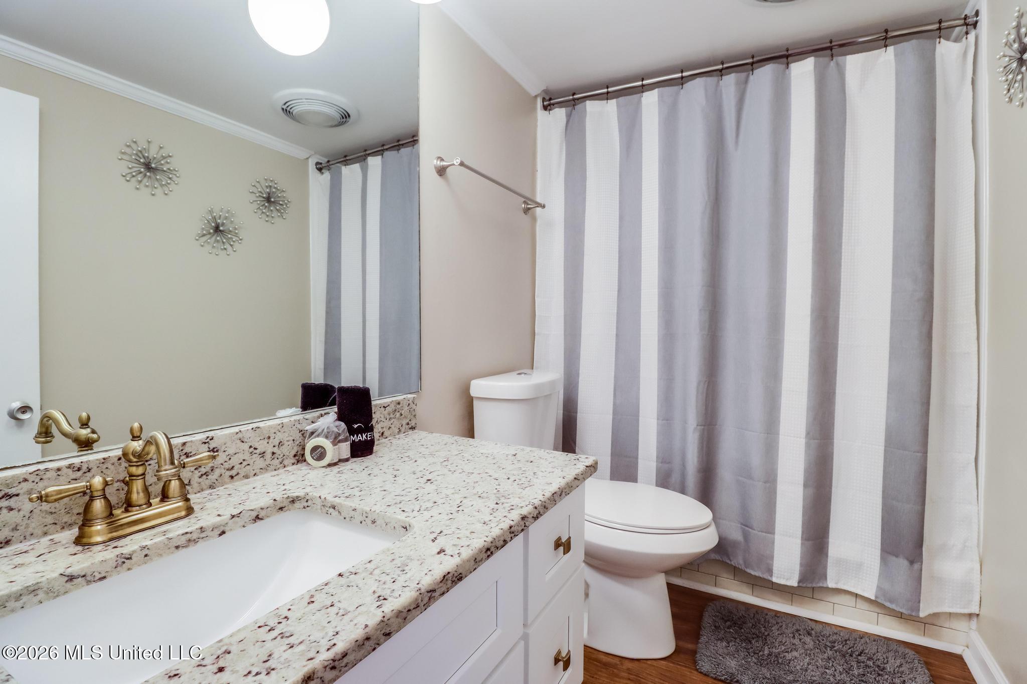 114 Lakeside Villa, Unit B Diamondhead, MS 39525 - Photo 7 of 18 lakeside 5